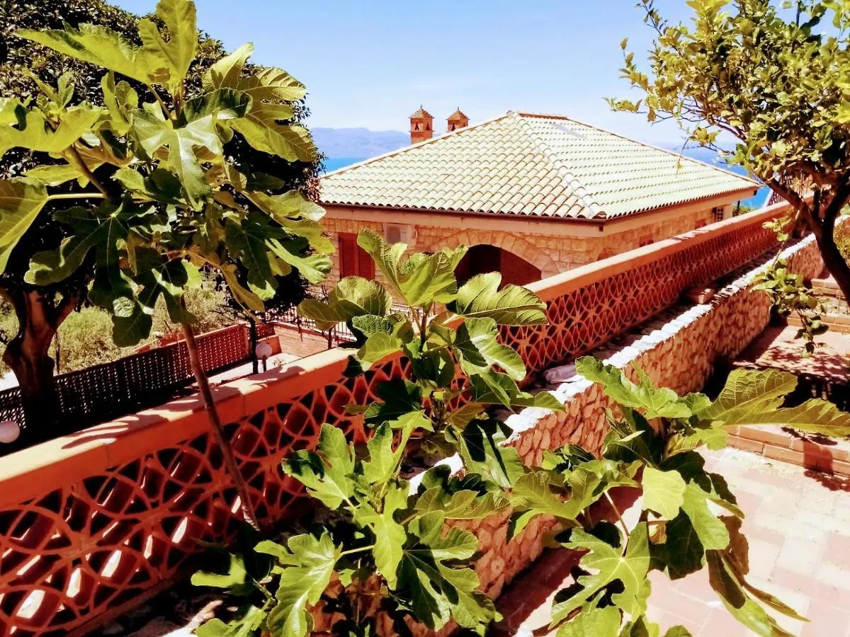 Villa Verde Чефалу Италия